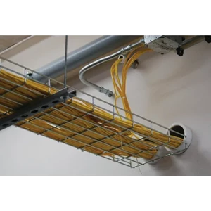 Kabel Tray